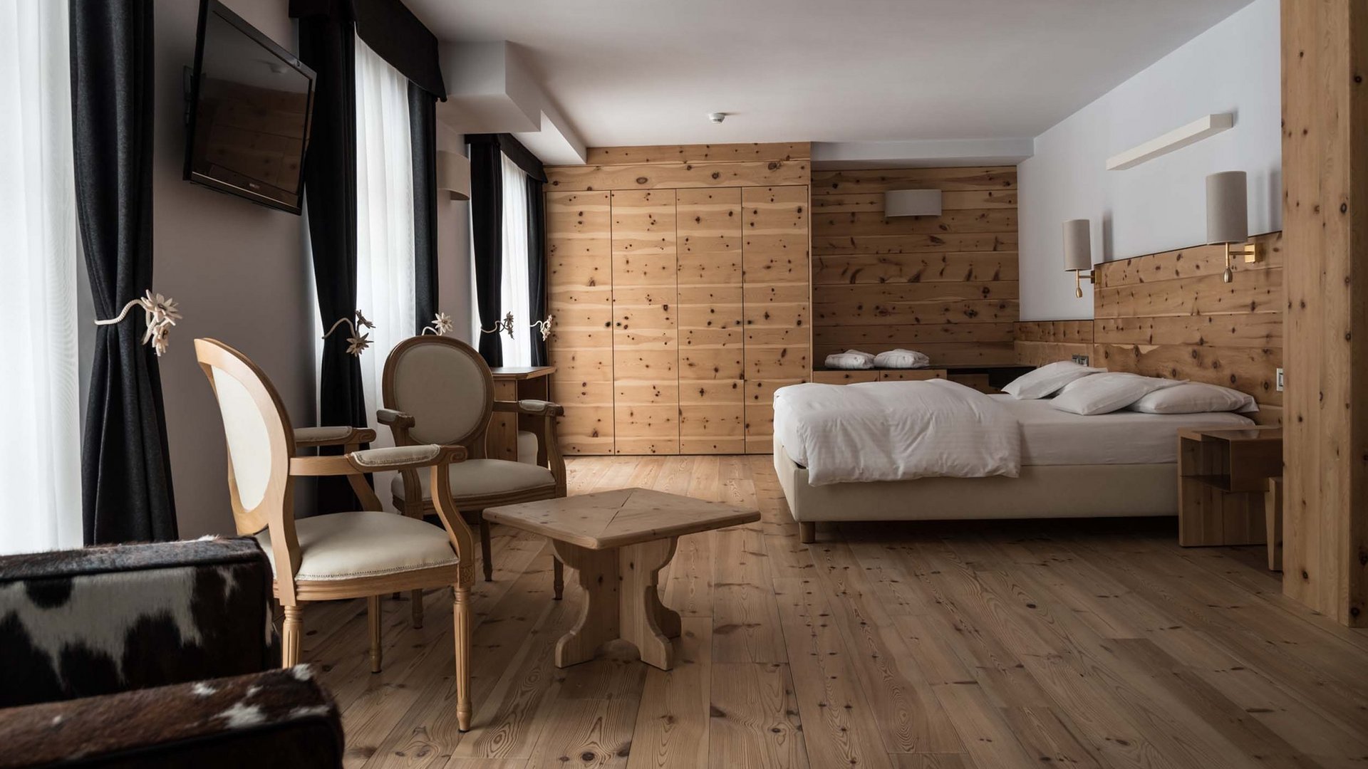 Chalet Hotel Laura: Alpine retreat in the Brenta Dolomites